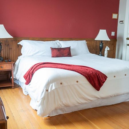 Royal Hotel Chilliwack Zewnętrze zdjęcie