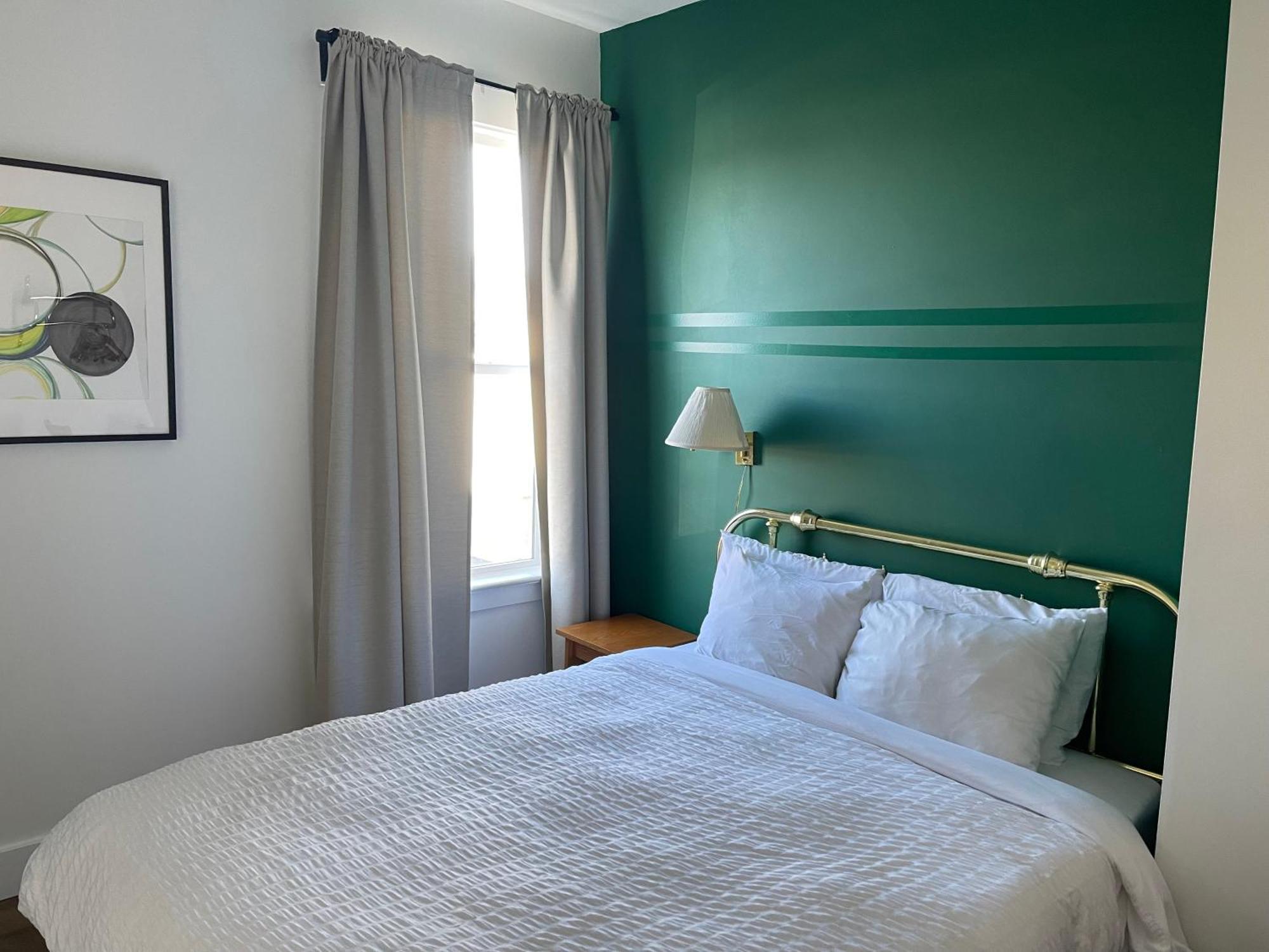 Royal Hotel Chilliwack Zewnętrze zdjęcie