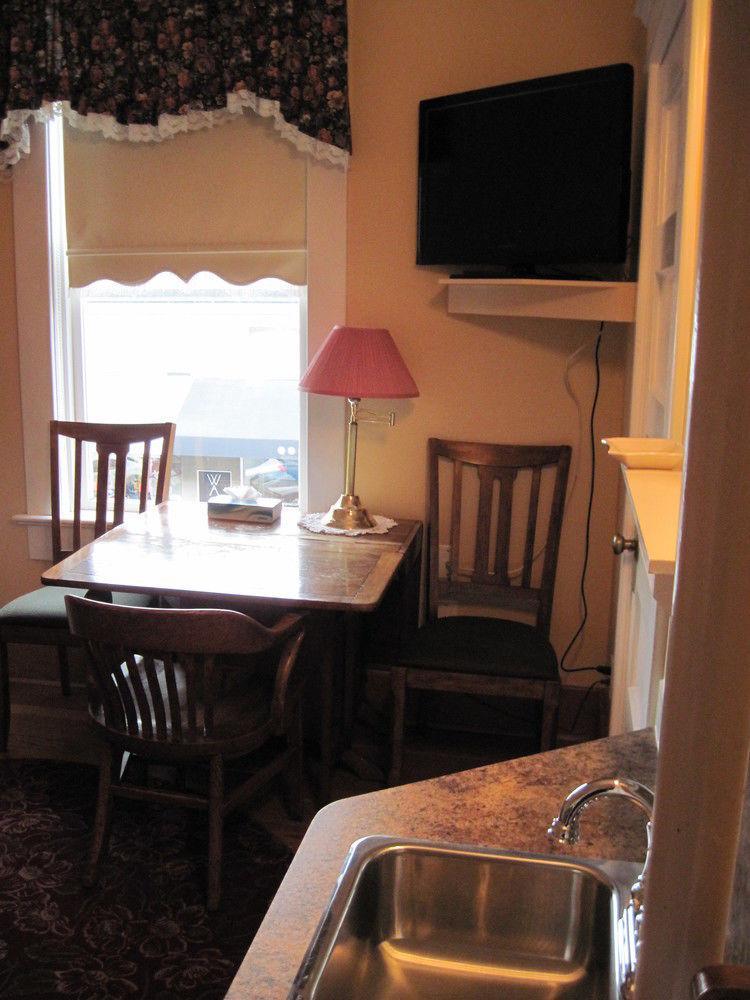 Royal Hotel Chilliwack Zewnętrze zdjęcie